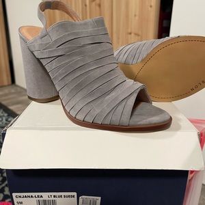 Carlson Light Gray Suede Slingback- Size 9